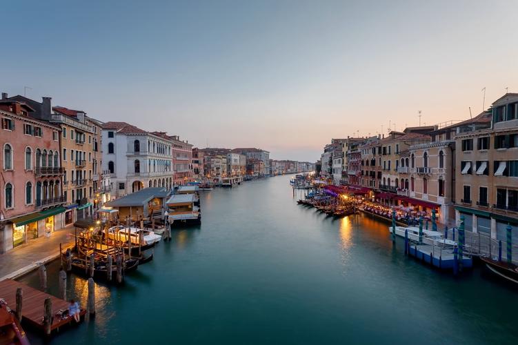威尼斯最新图片（威尼斯图片风景图片高清）