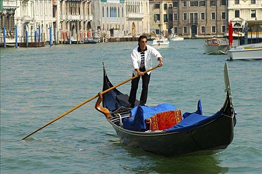 威尼斯渔夫身高（威尼斯船夫曲）