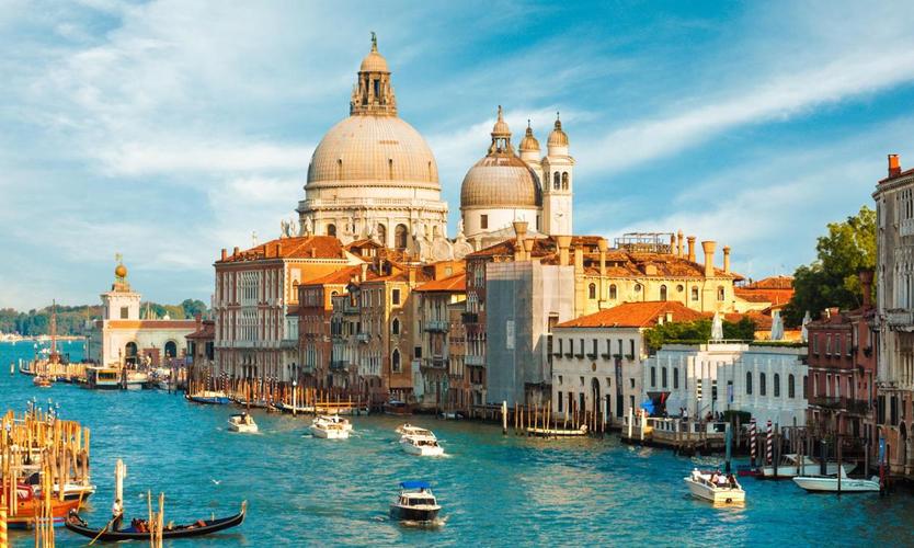 威尼斯旅游头条（威尼斯旅游景点有哪些）